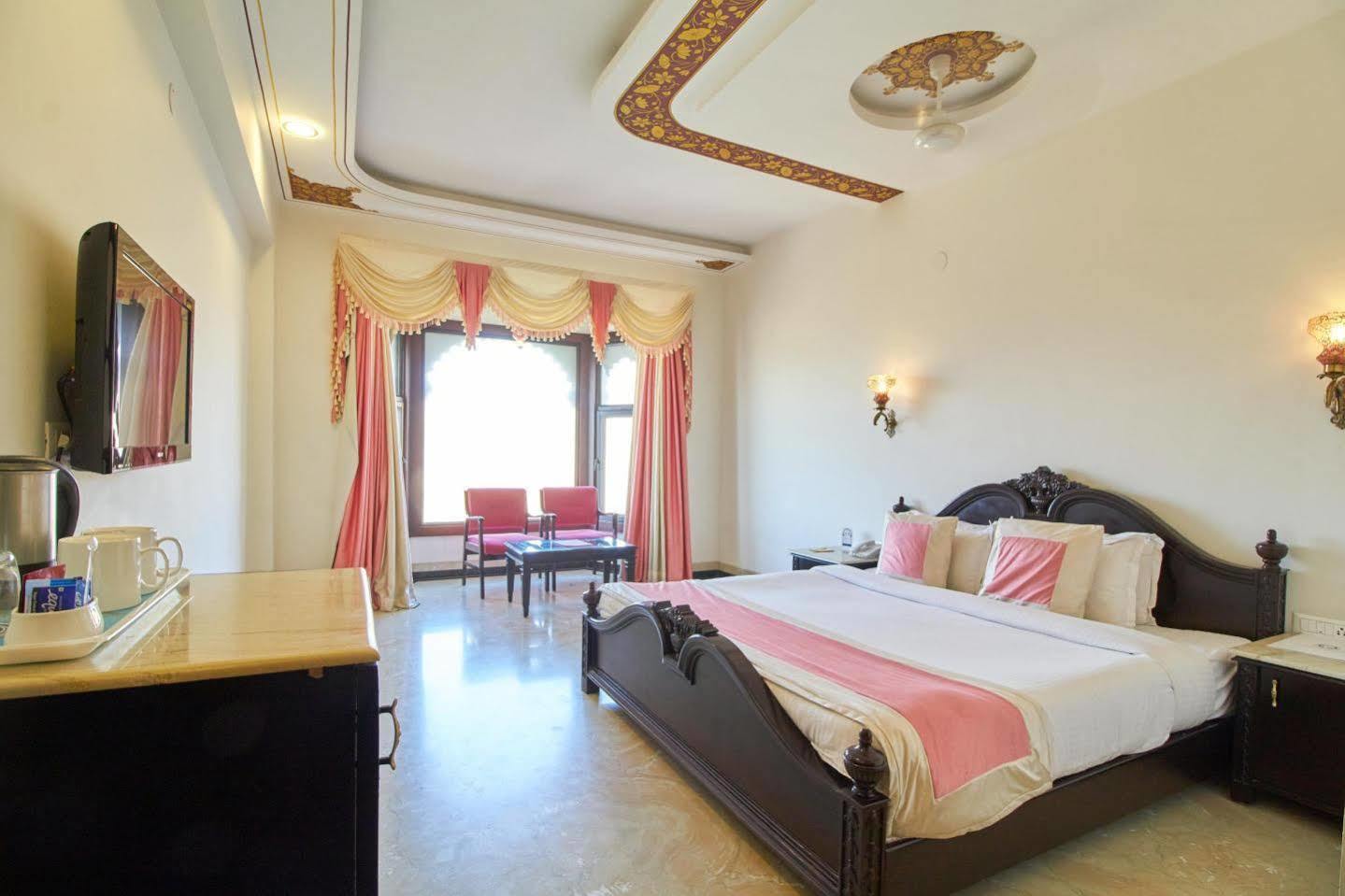 ภัยราพครห์ รีสอร์ต Hotel อุเดเปอร์ ภายนอก รูปภาพ